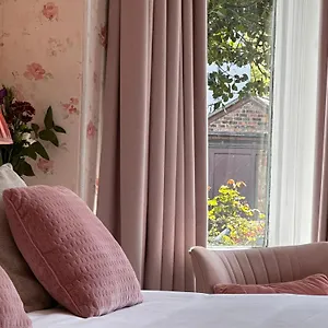 st-georges-guesthouse.yorkshirehotels.net/